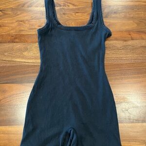 SKIMS Sleeveless Bodysuit